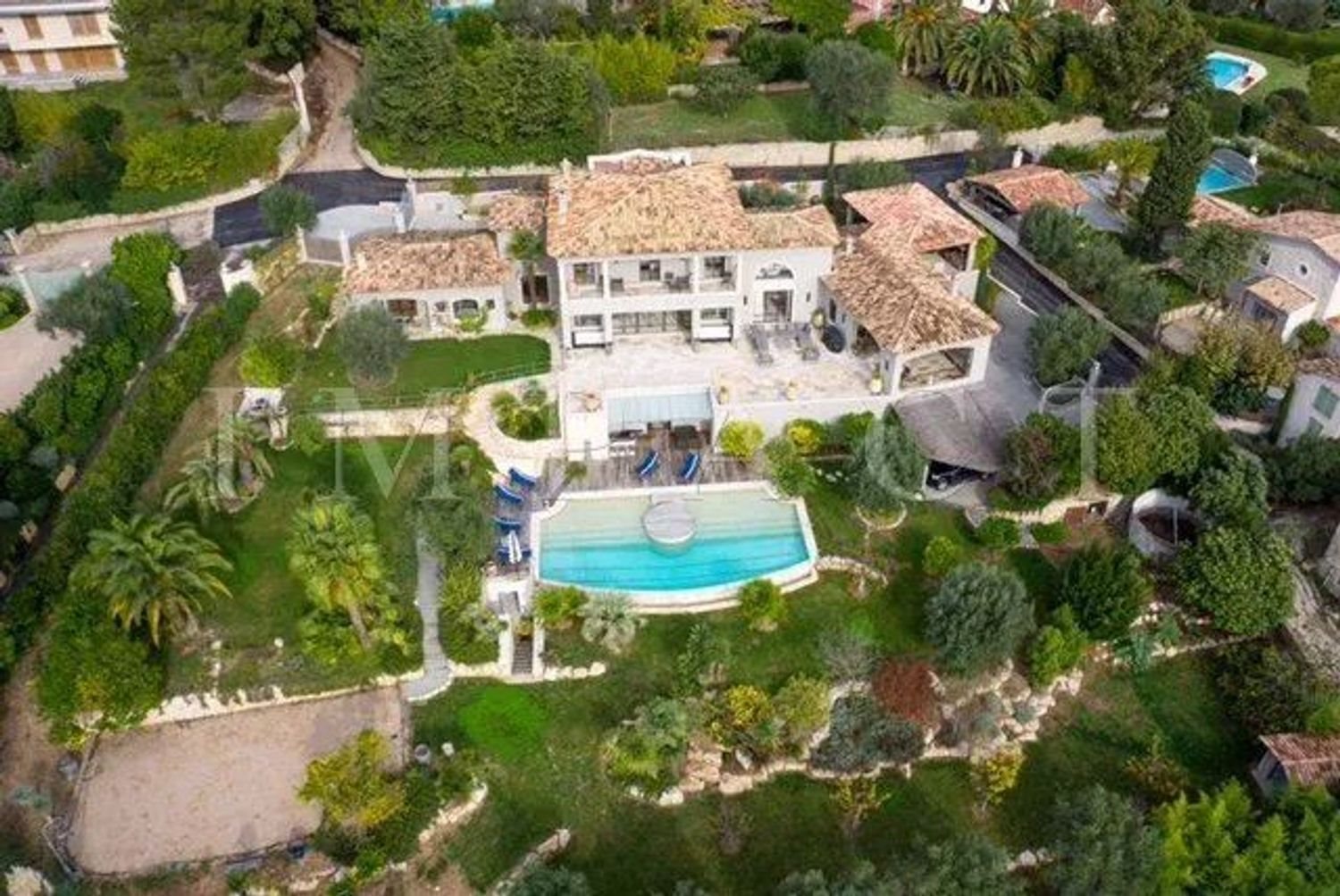Maison à louer, 500m², Mougins