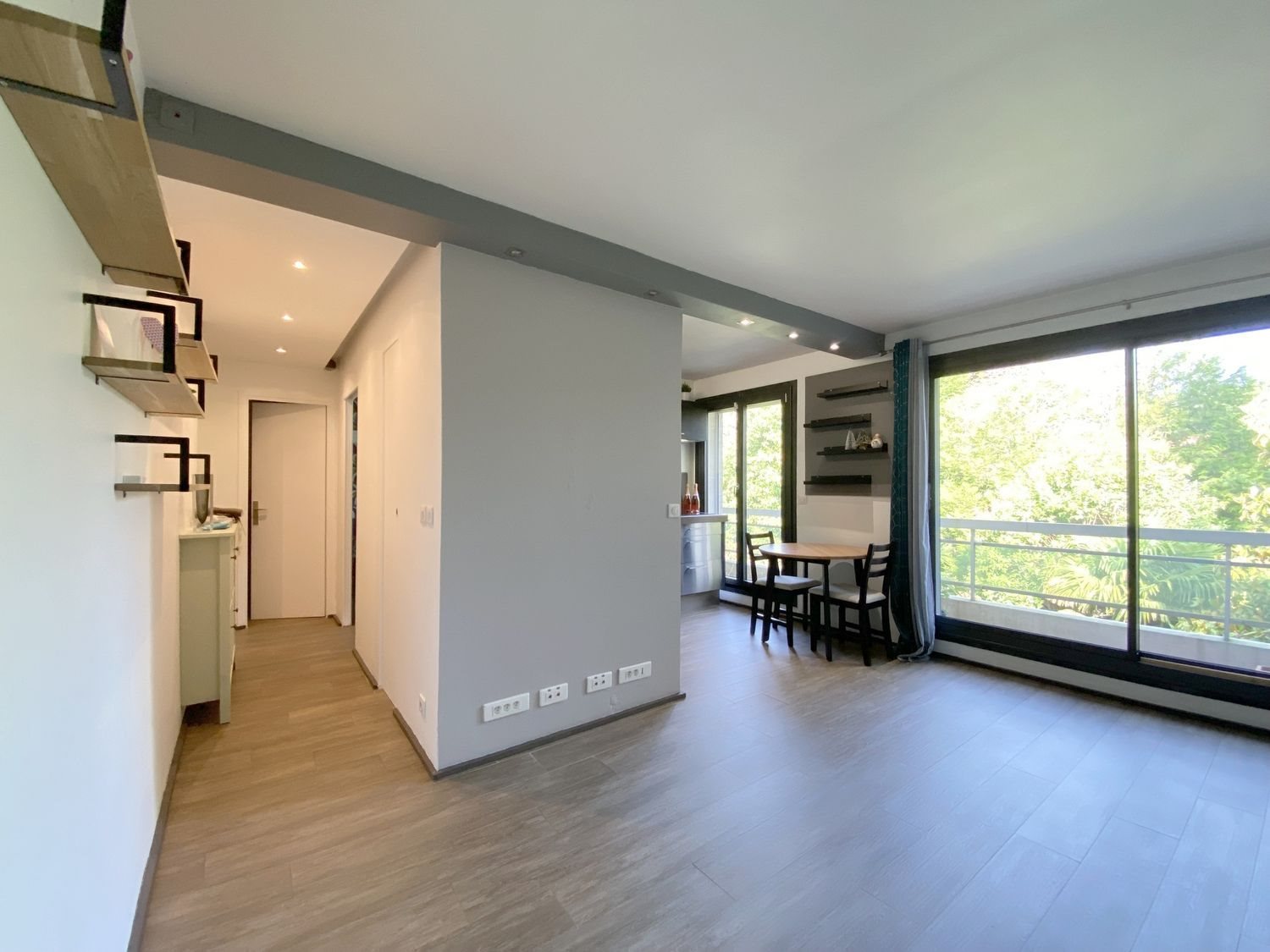 Appartement à louer, 47m², Garches