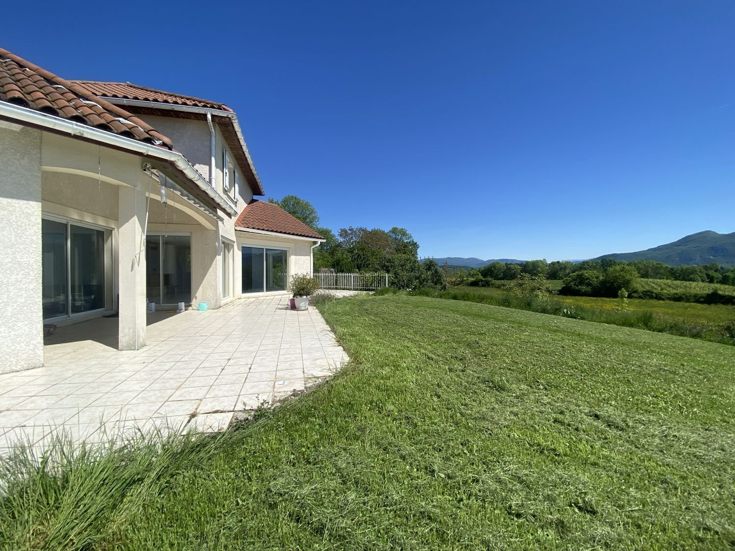 Maison à vendre, 180m², Yenne