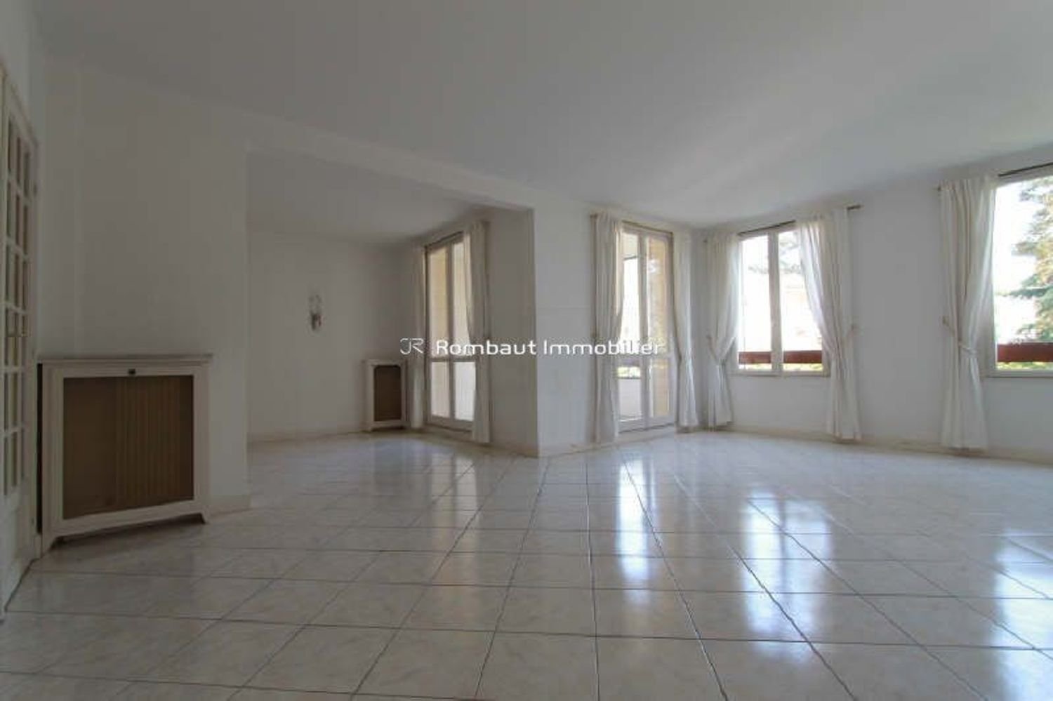 Appartement à louer, 138m², Louveciennes