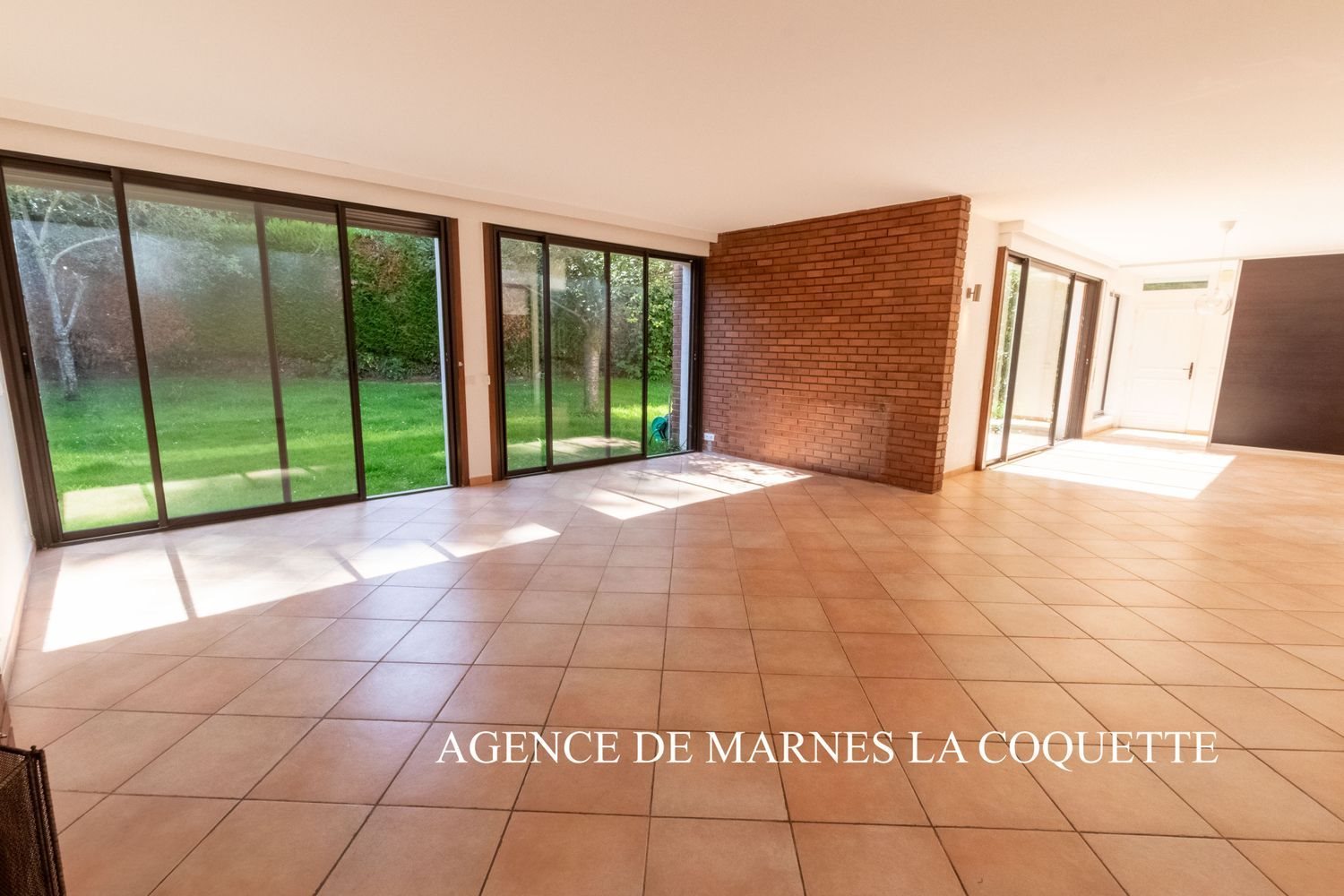 Maison à vendre, 187m², Marnes-la-Coquette