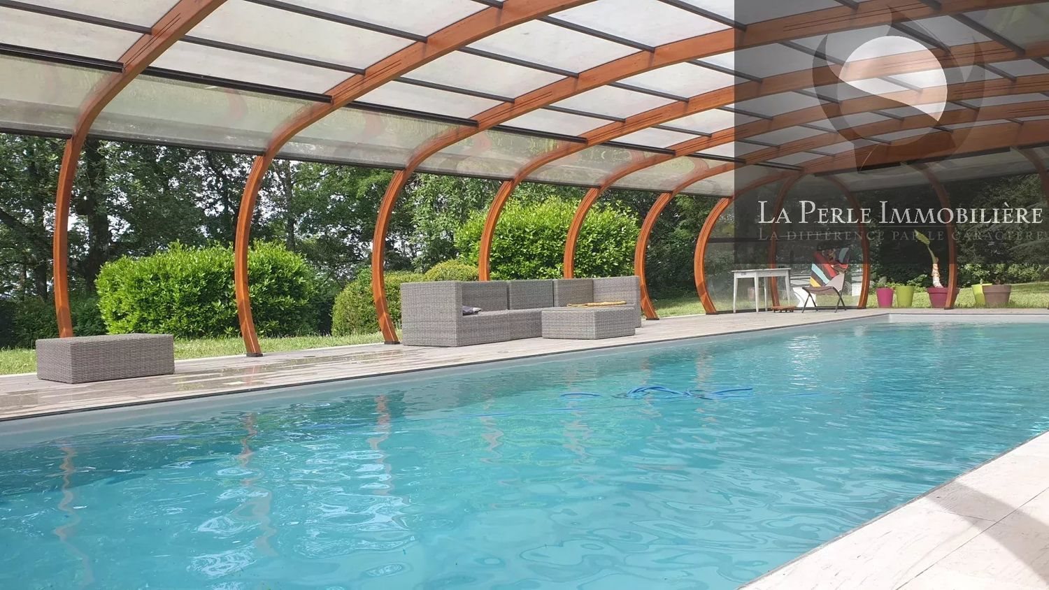 Maison à vendre, 230m², L'Honor-de-Cos