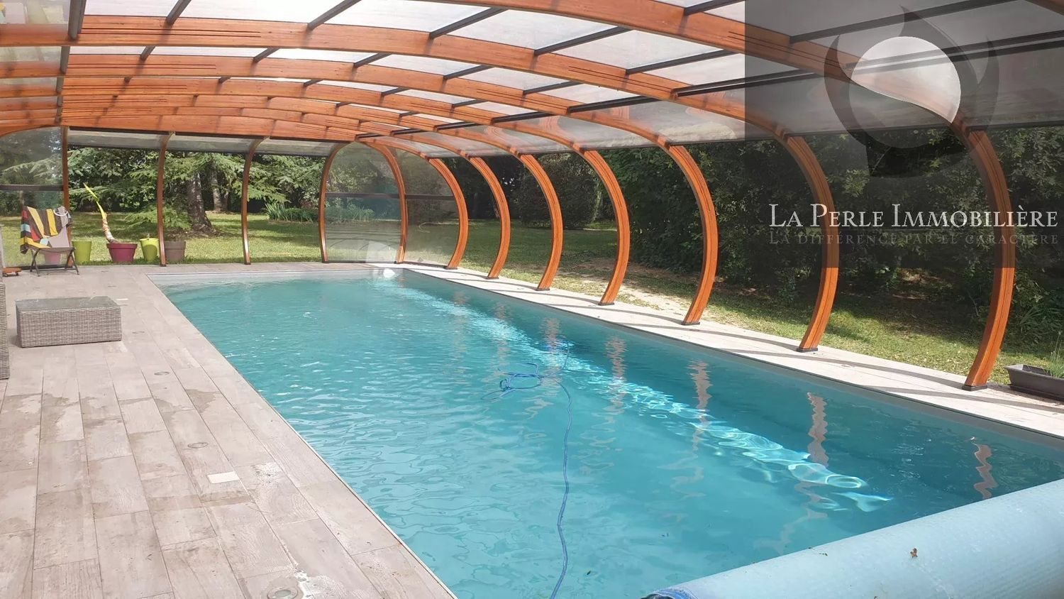 Maison à vendre, 230m², L'Honor-de-Cos