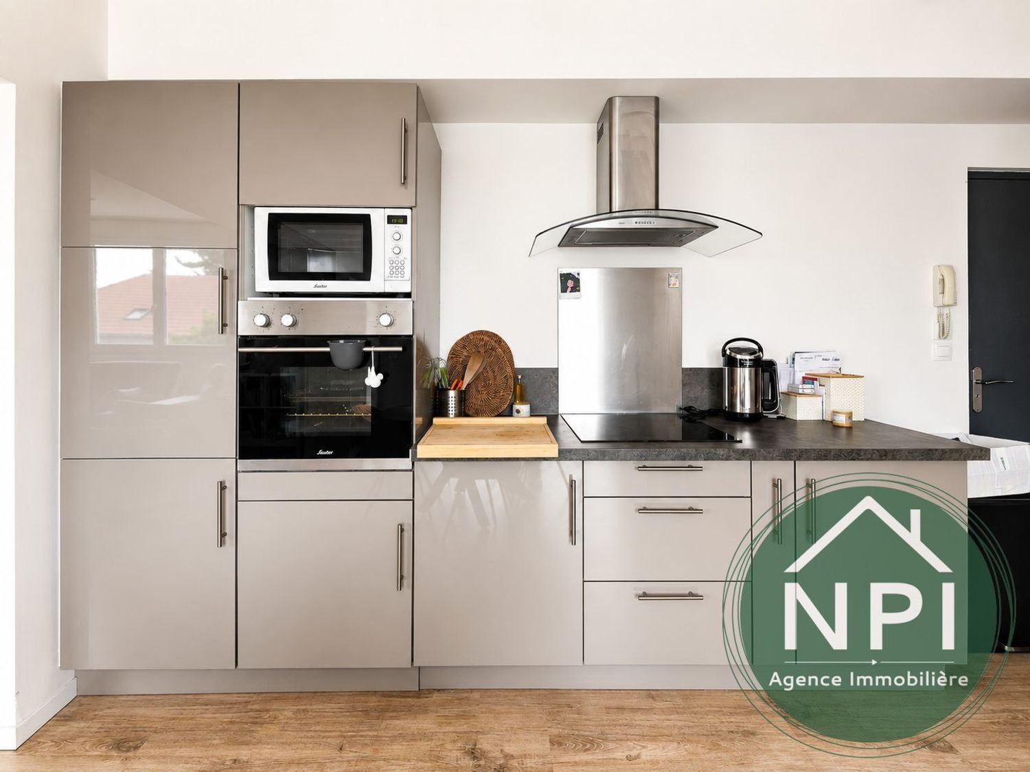 Appartement à vendre, 77m², Vaux-le-Pénil