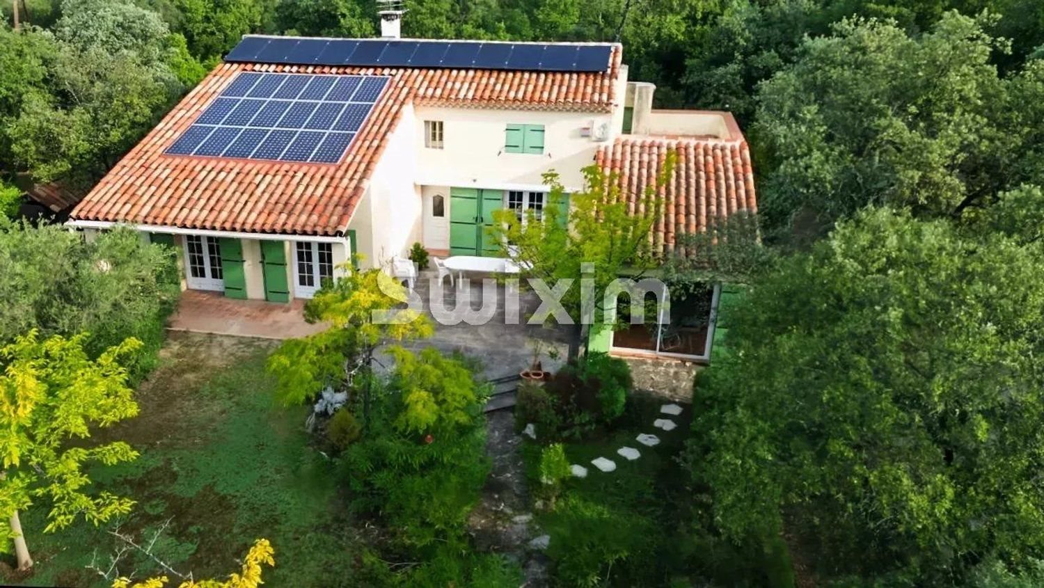 Maison à vendre, 180m², Mazan