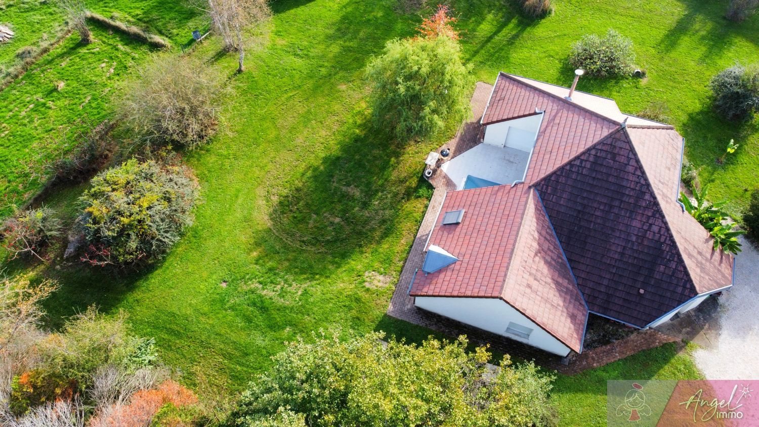 Maison à vendre, 135m², La Bretenière