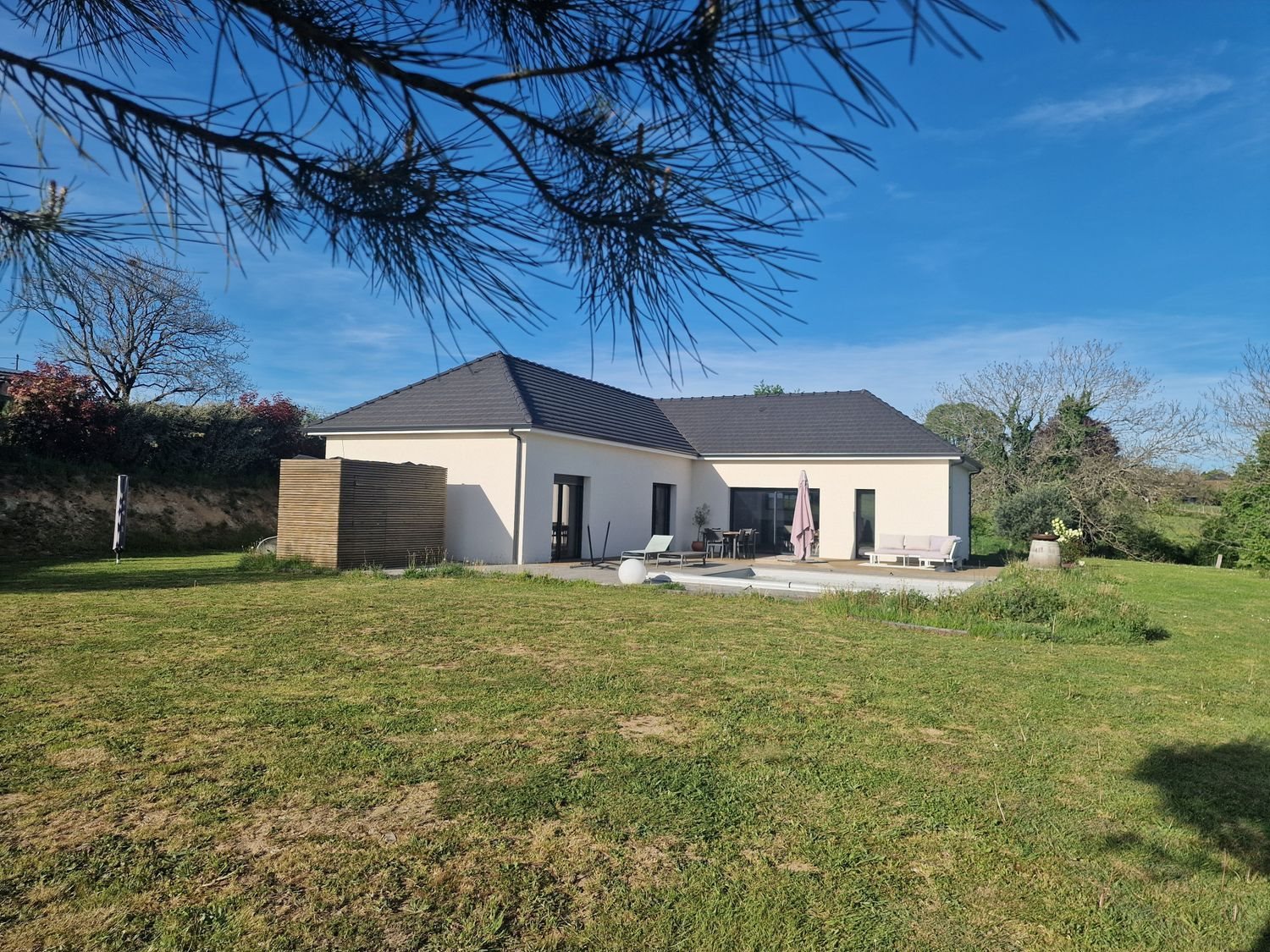 Maison à vendre, 122m², Sainte-Féréole