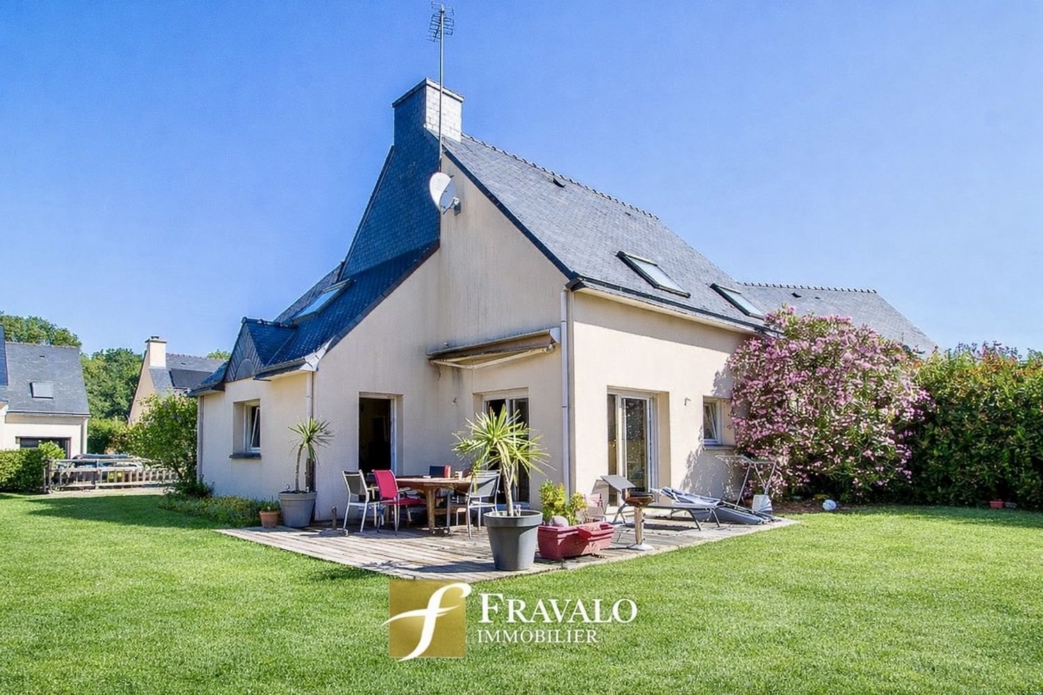Maison à vendre, 116m², Plougoumelen