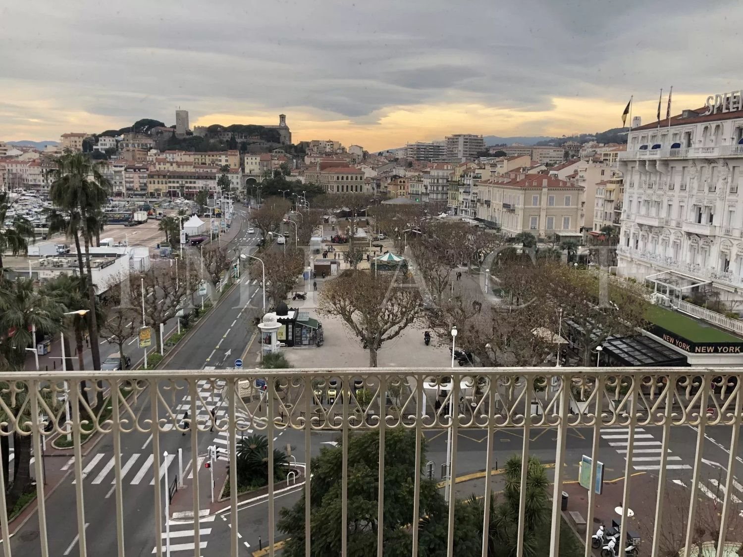 Appartement à louer, 45m², Cannes