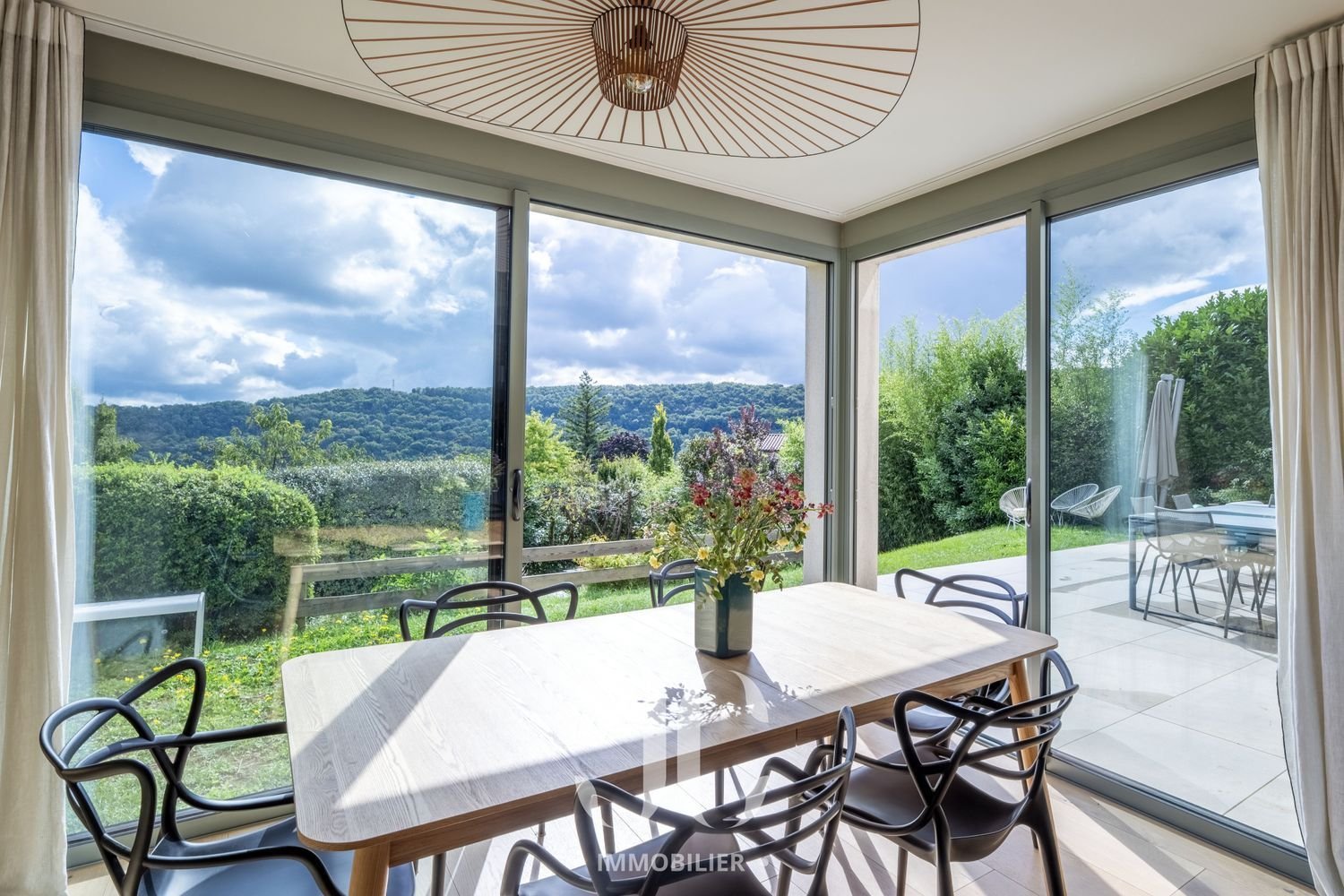 Maison à vendre, 180m², Curis-au-Mont-d'Or