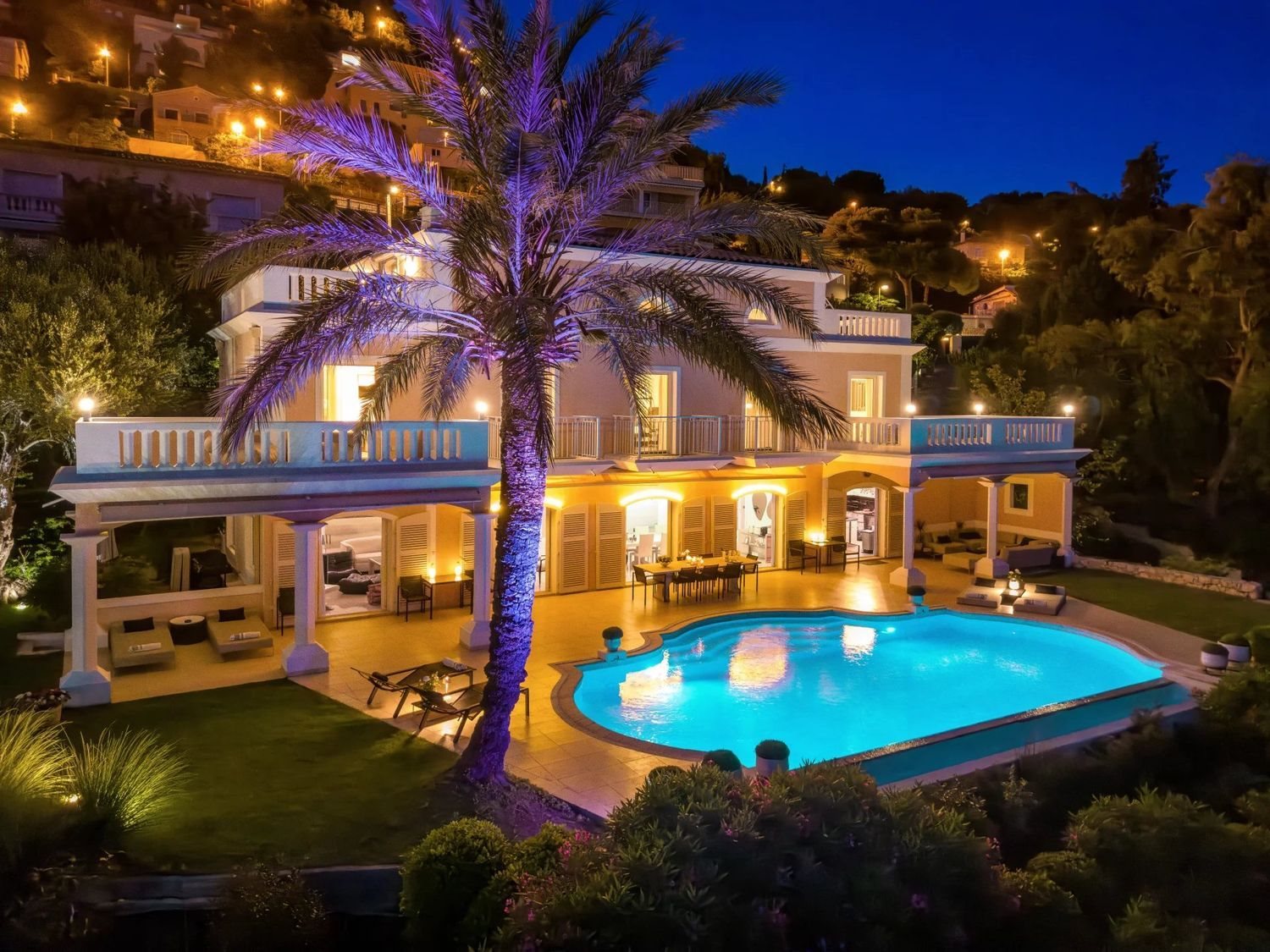 Appartement à louer, 80m², Roquebrune-Cap-Martin