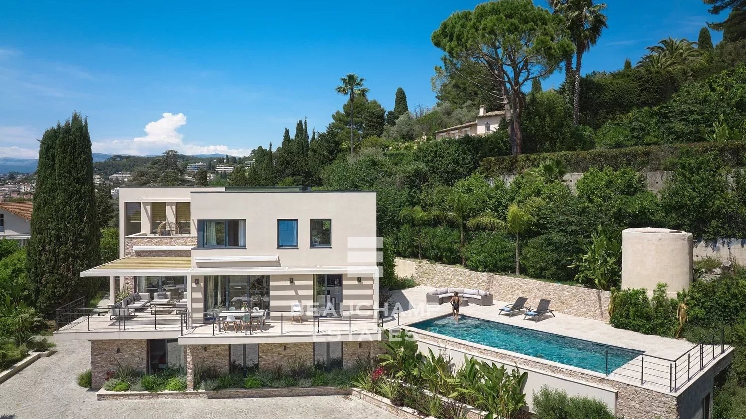 Maison à louer, 300m², Le Cannet