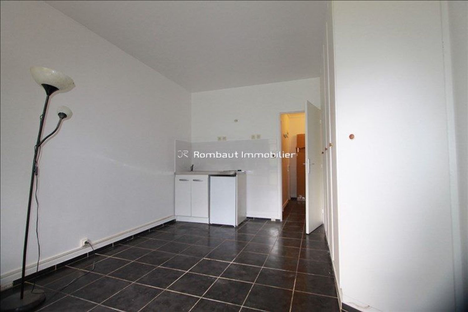 Appartement à louer, 23m², La Celle-Saint-Cloud