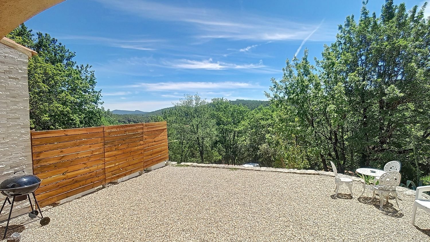 Maison à vendre, 144m², Figanières