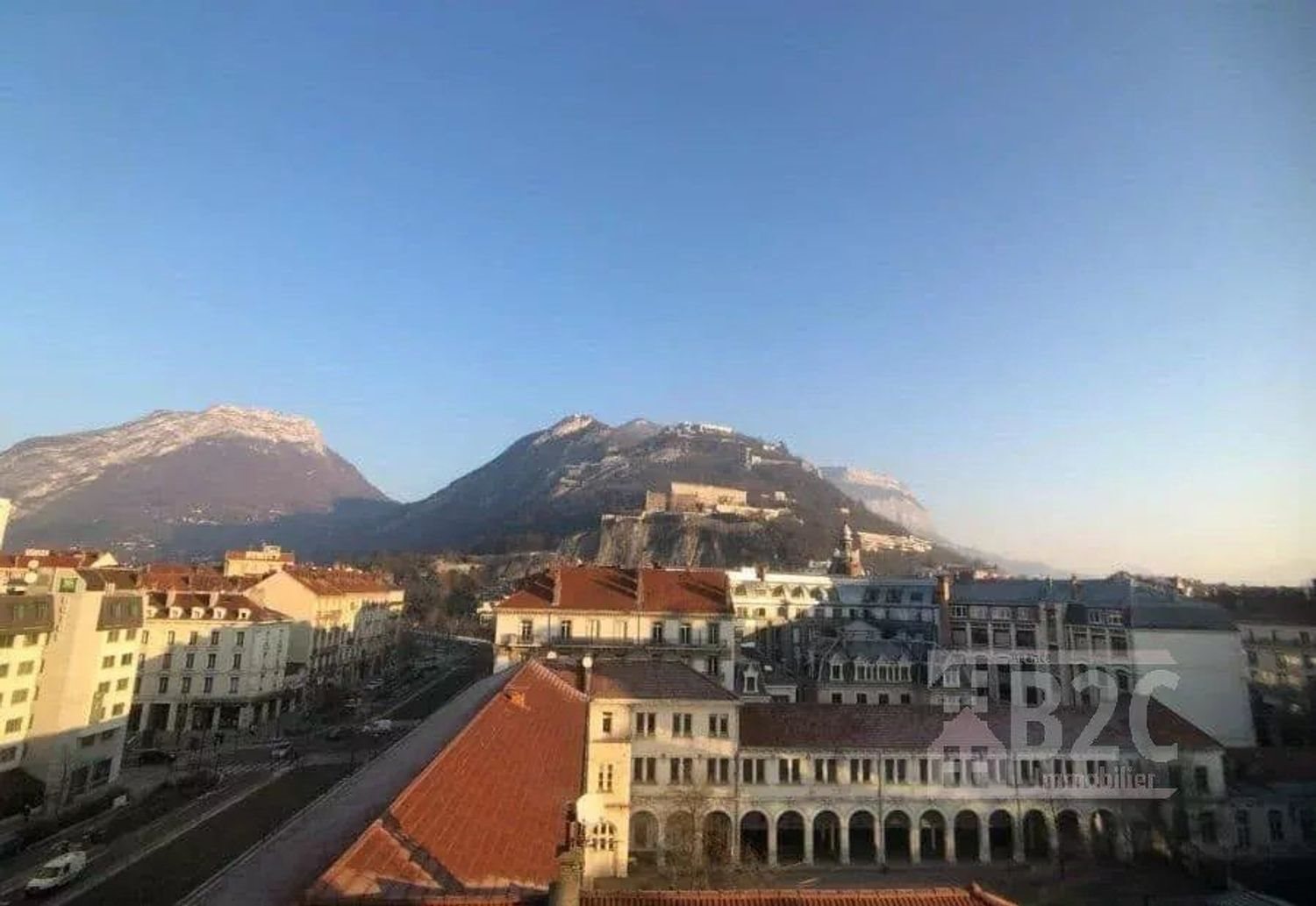 Appartement à louer, 129m², Grenoble