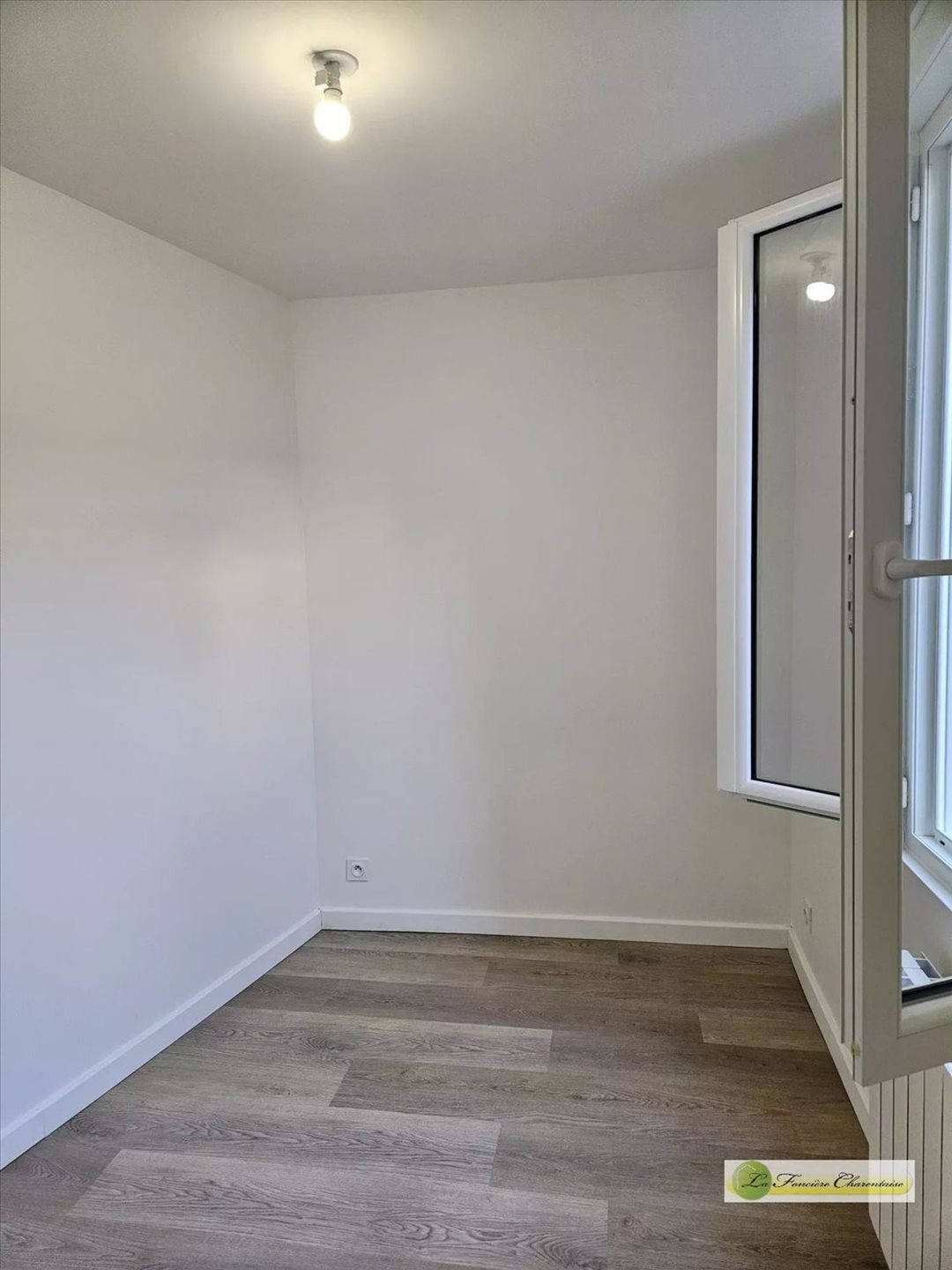 Appartement à louer, 16m², Angoulême