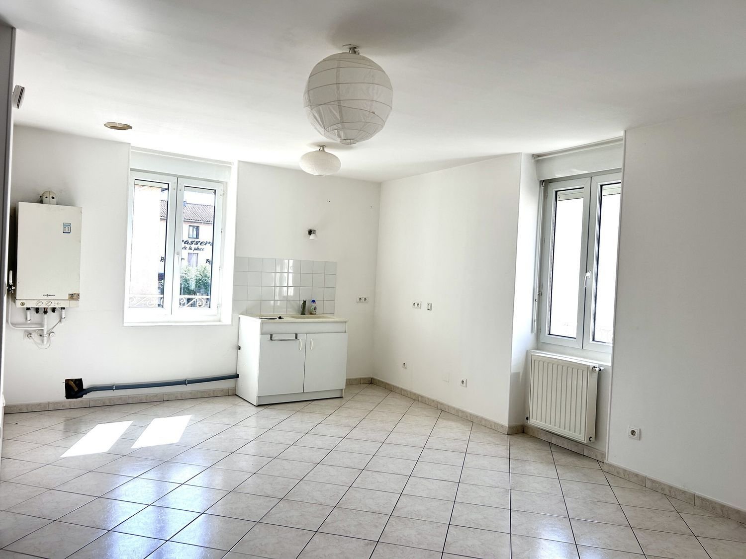Appartement à louer, 74m², Toussieu