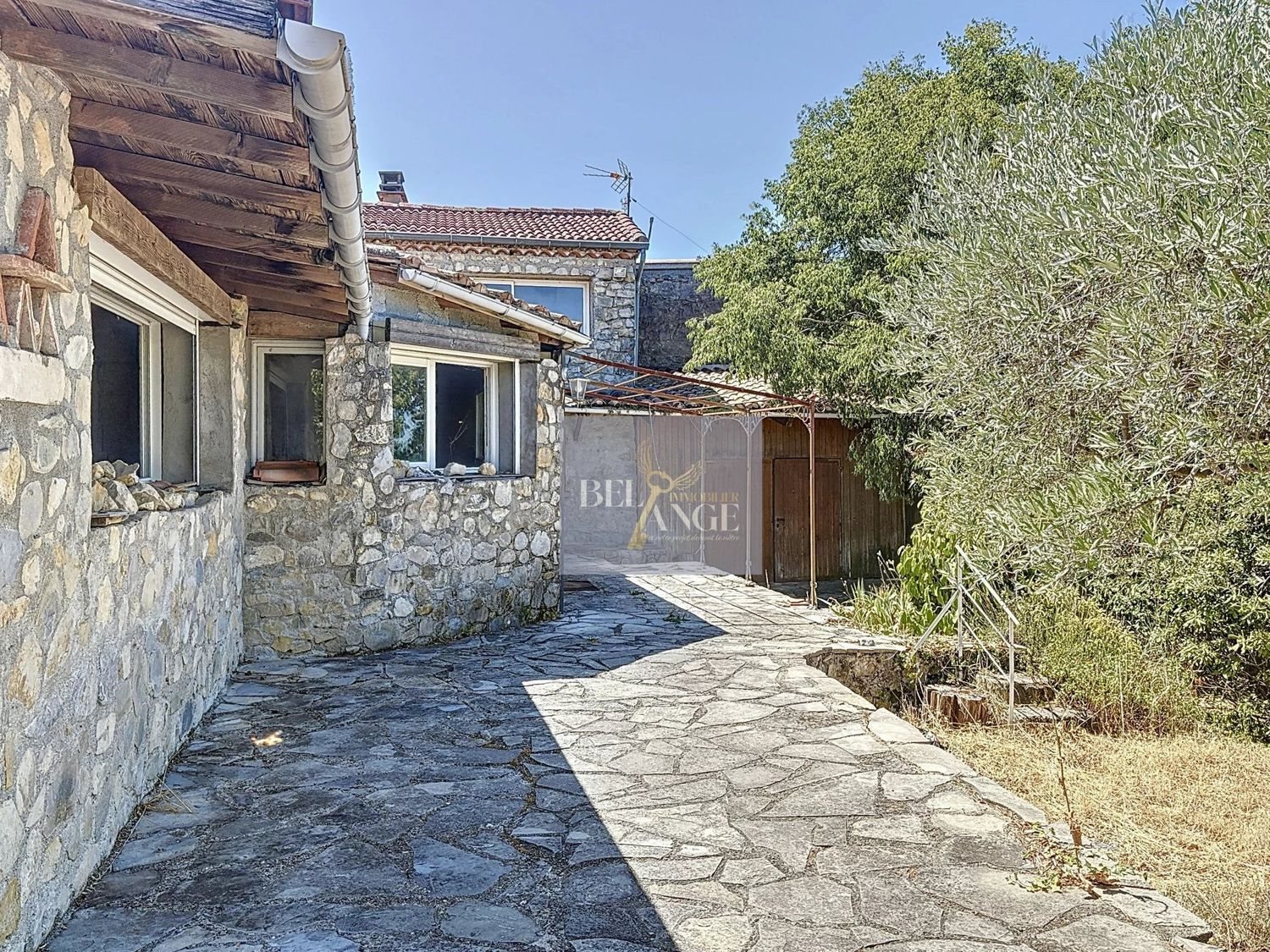 Maison à vendre, 175m², Sampzon
