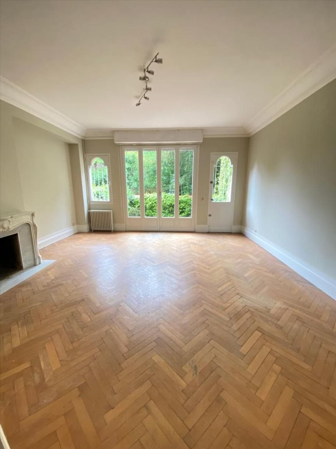 Maison à louer, 280m², Bordeaux
