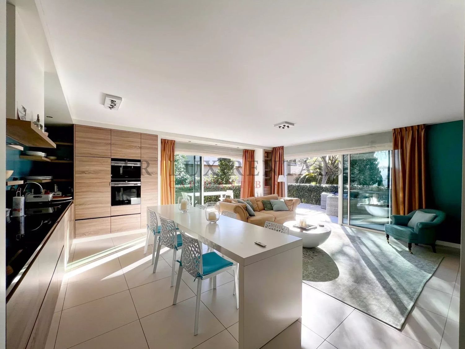 Appartement à louer, 100m², Antibes