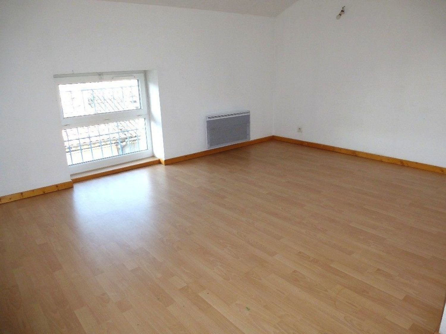 Appartement à louer, 50m², Aubenas