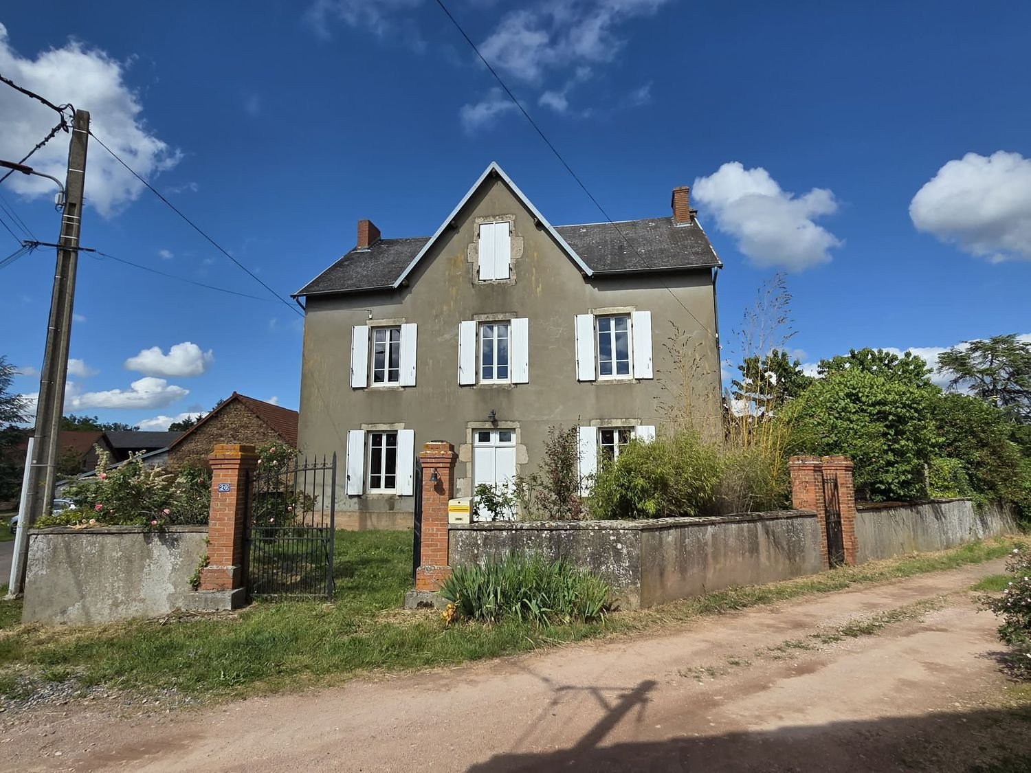 Maison à vendre, 165m², Isserpent