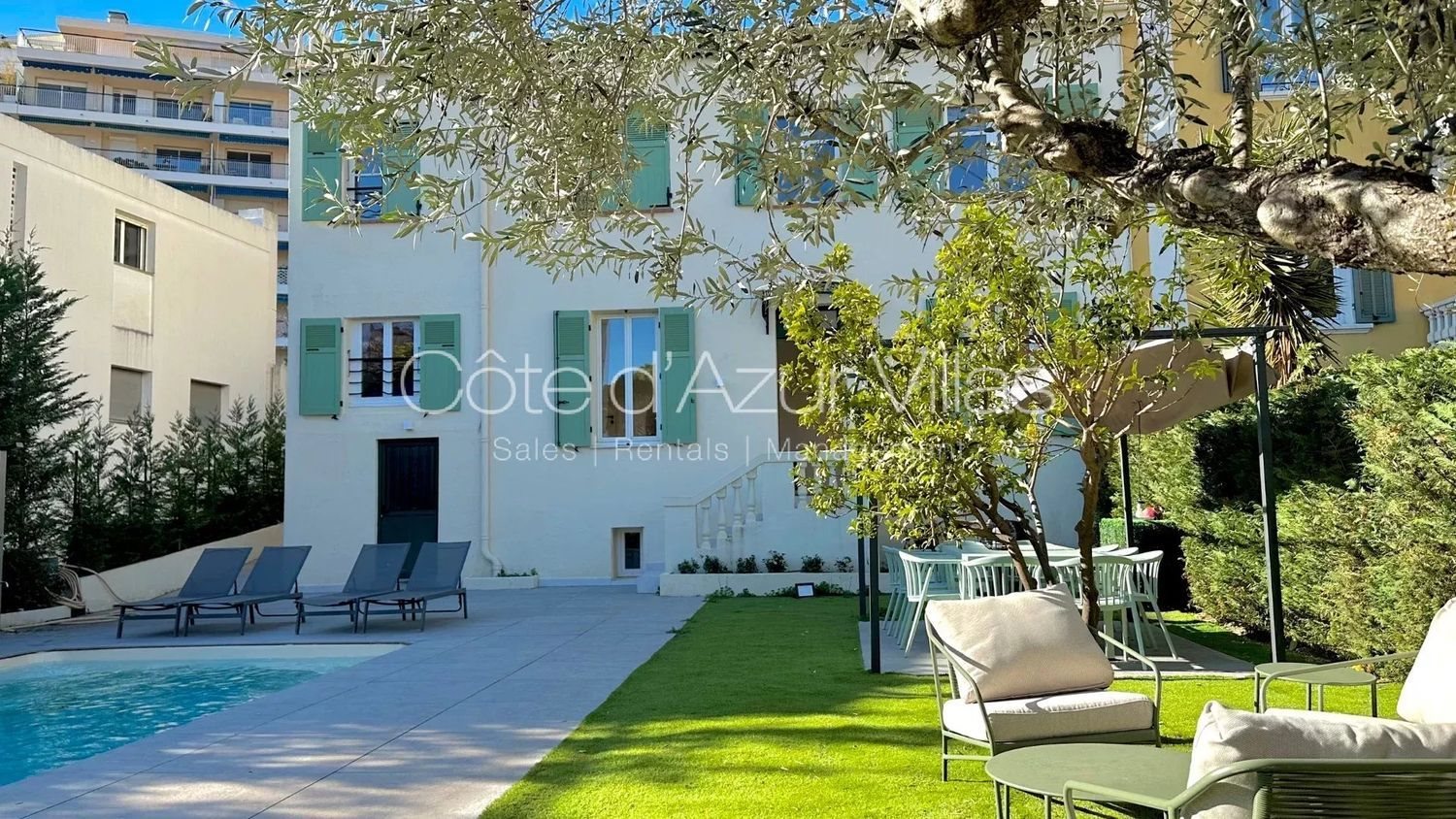 Maison à louer, 237m², Cannes