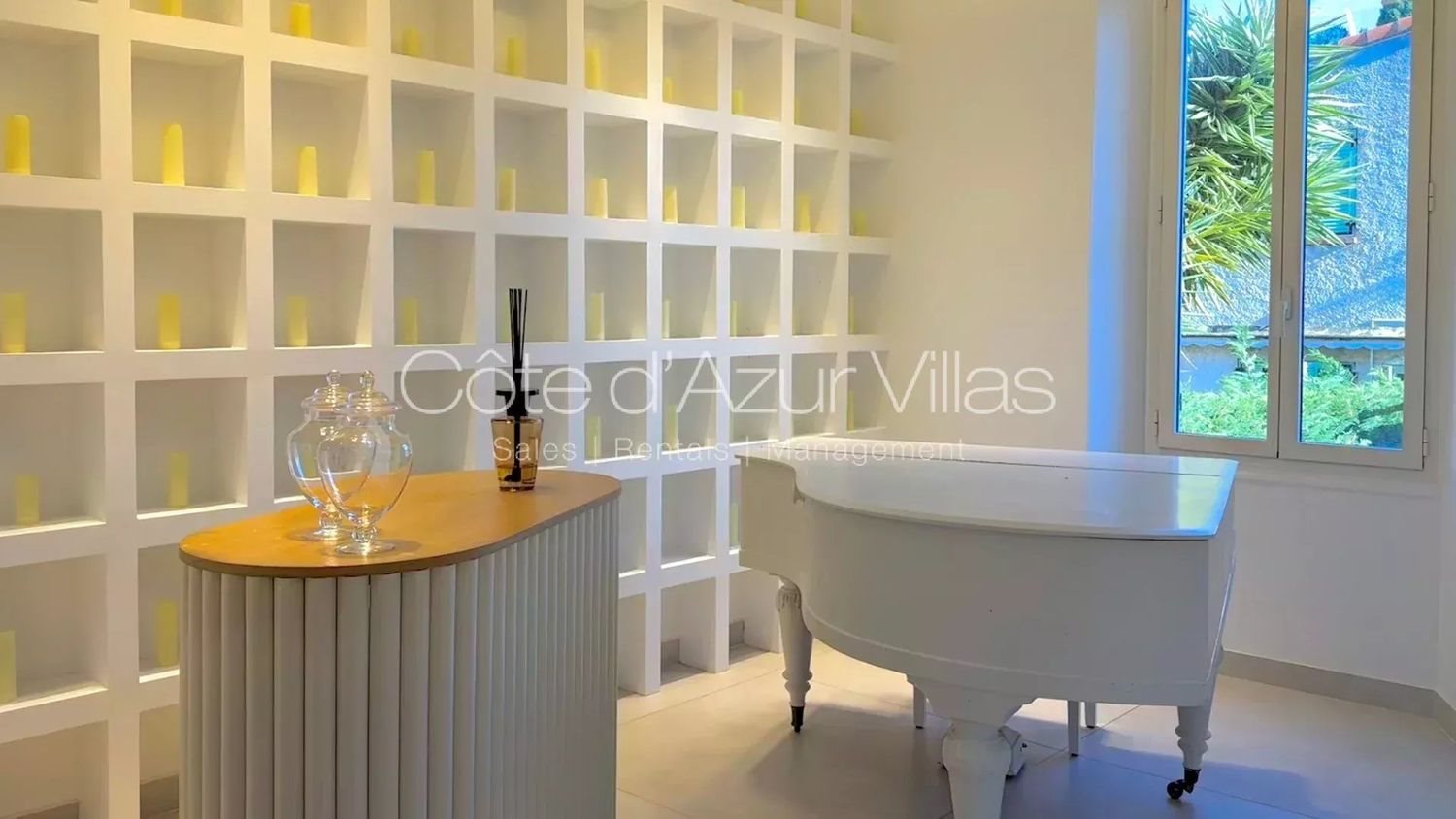 Maison à louer, 237m², Cannes