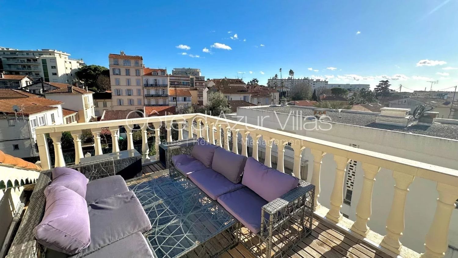 Maison à louer, 237m², Cannes