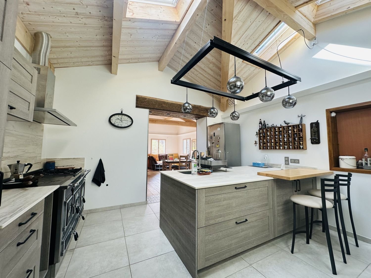 Maison à vendre, 130m², Celles-sur-Durolle