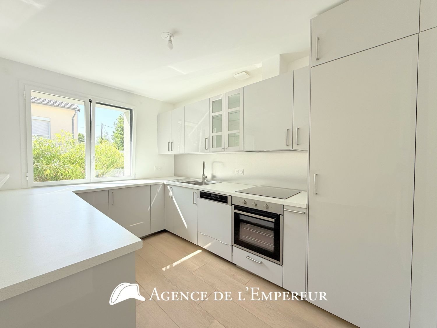 Maison à louer, 136m², Nanterre
