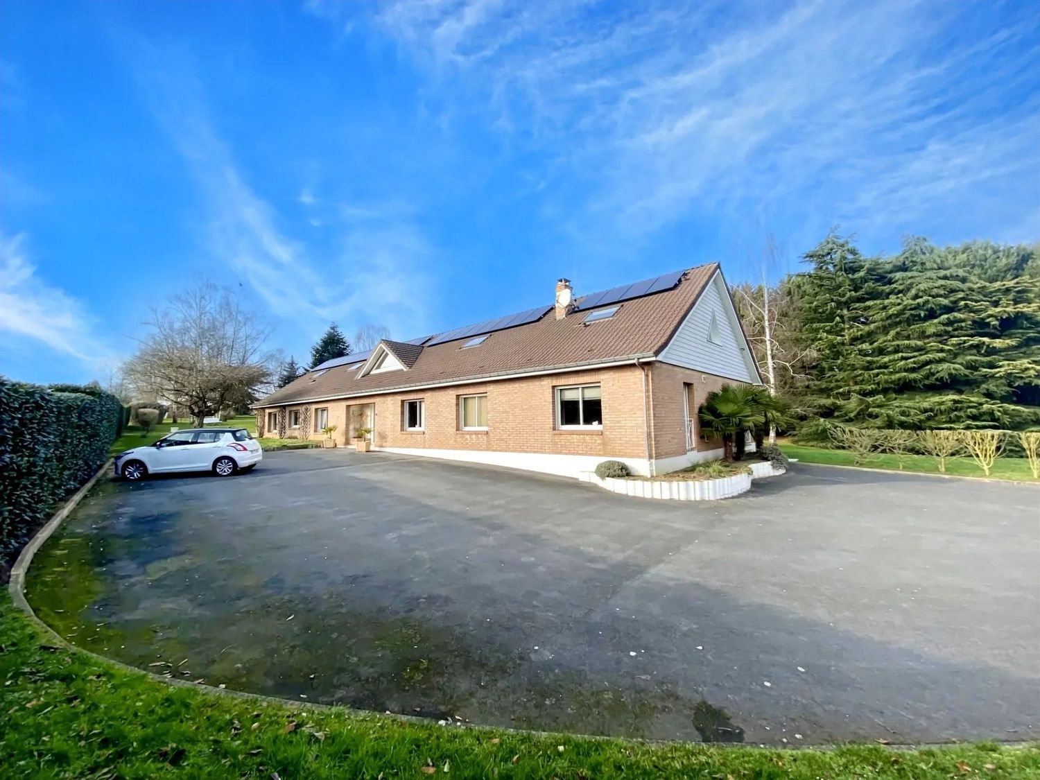 Maison à vendre, 380m², Neuville-Saint-Rémy