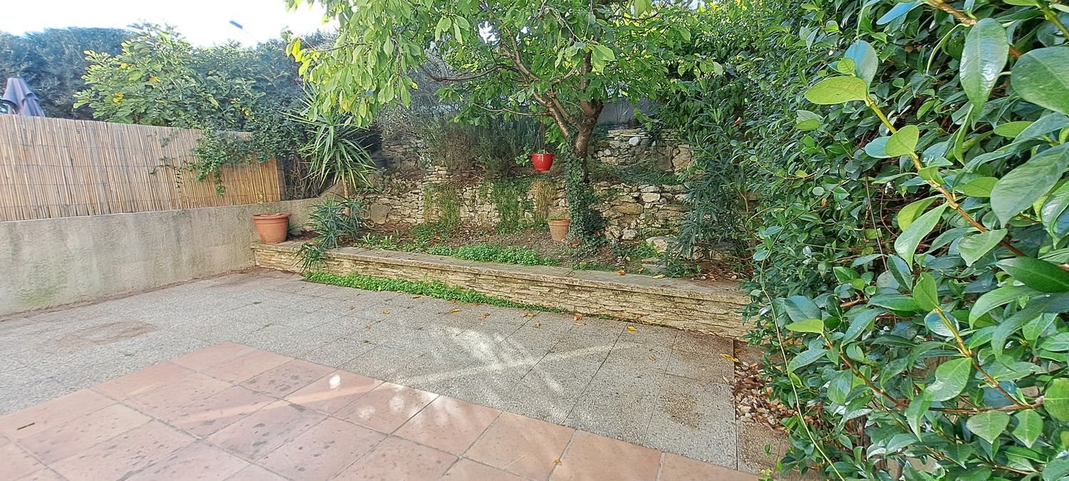 Maison à vendre, 81m², Simiane-Collongue