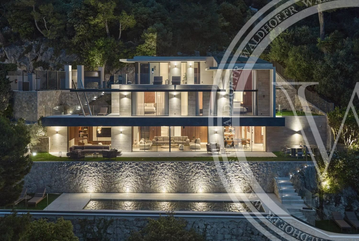 Maison à louer, 440m², Villefranche-sur-Mer