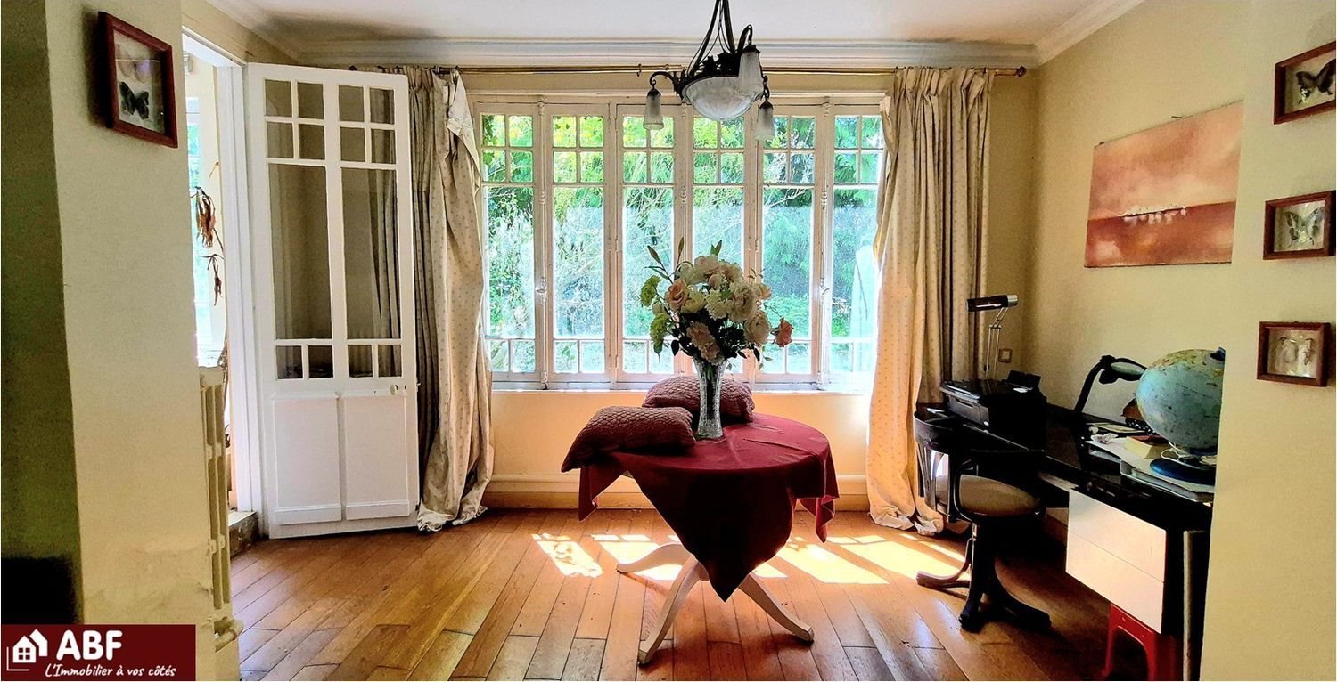 Maison à vendre, 274m², Arques-la-Bataille