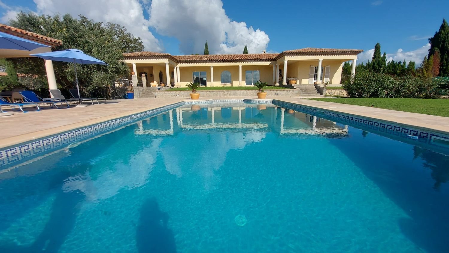 Maison à vendre, 370m², Trans-en-Provence