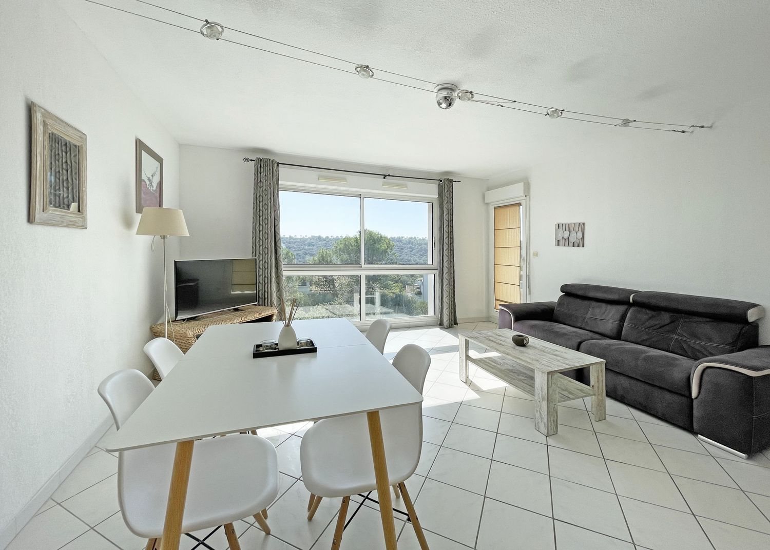 Appartement à louer, 48m², Nîmes