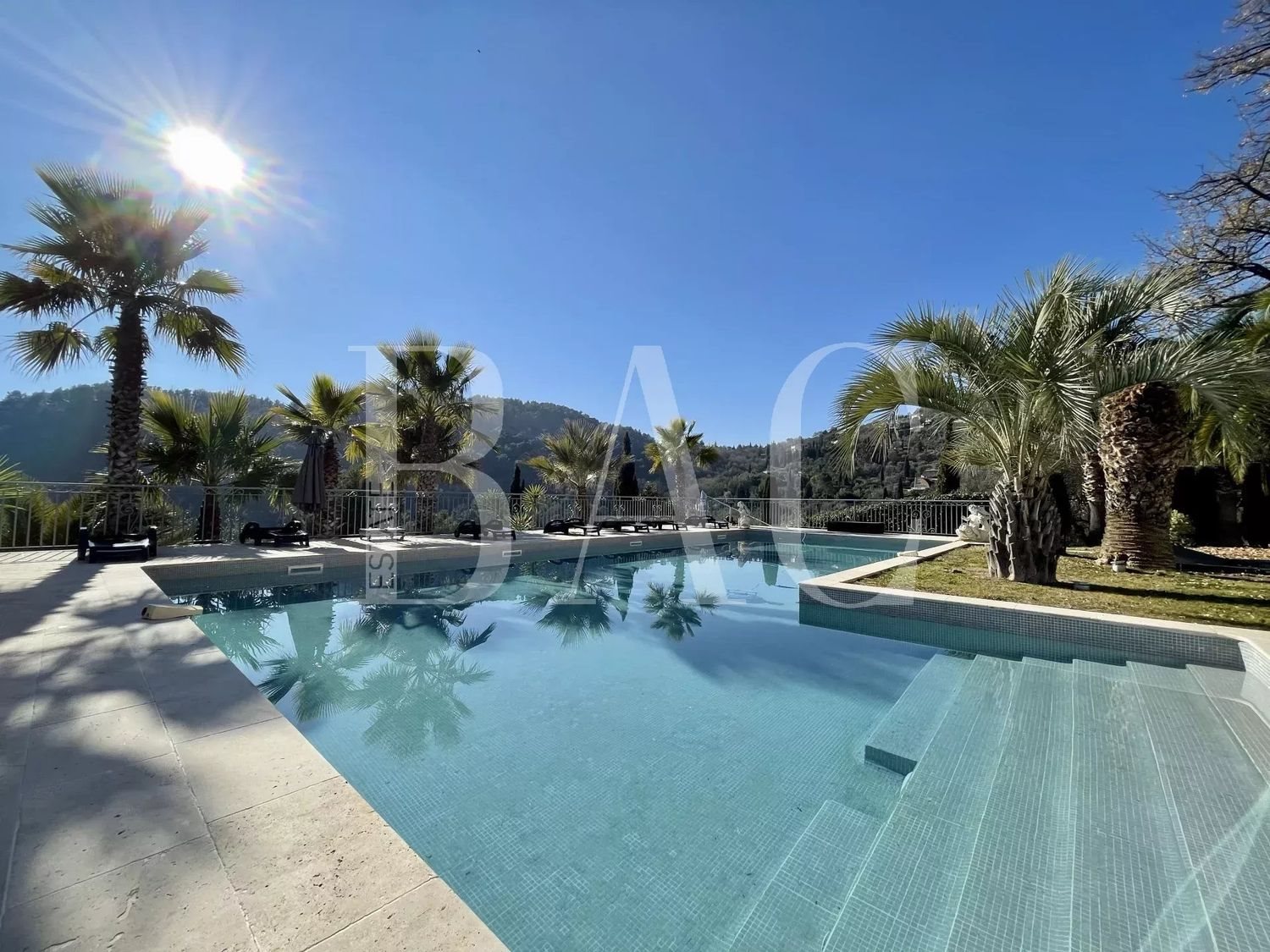 Maison à vendre, 415m², Grasse