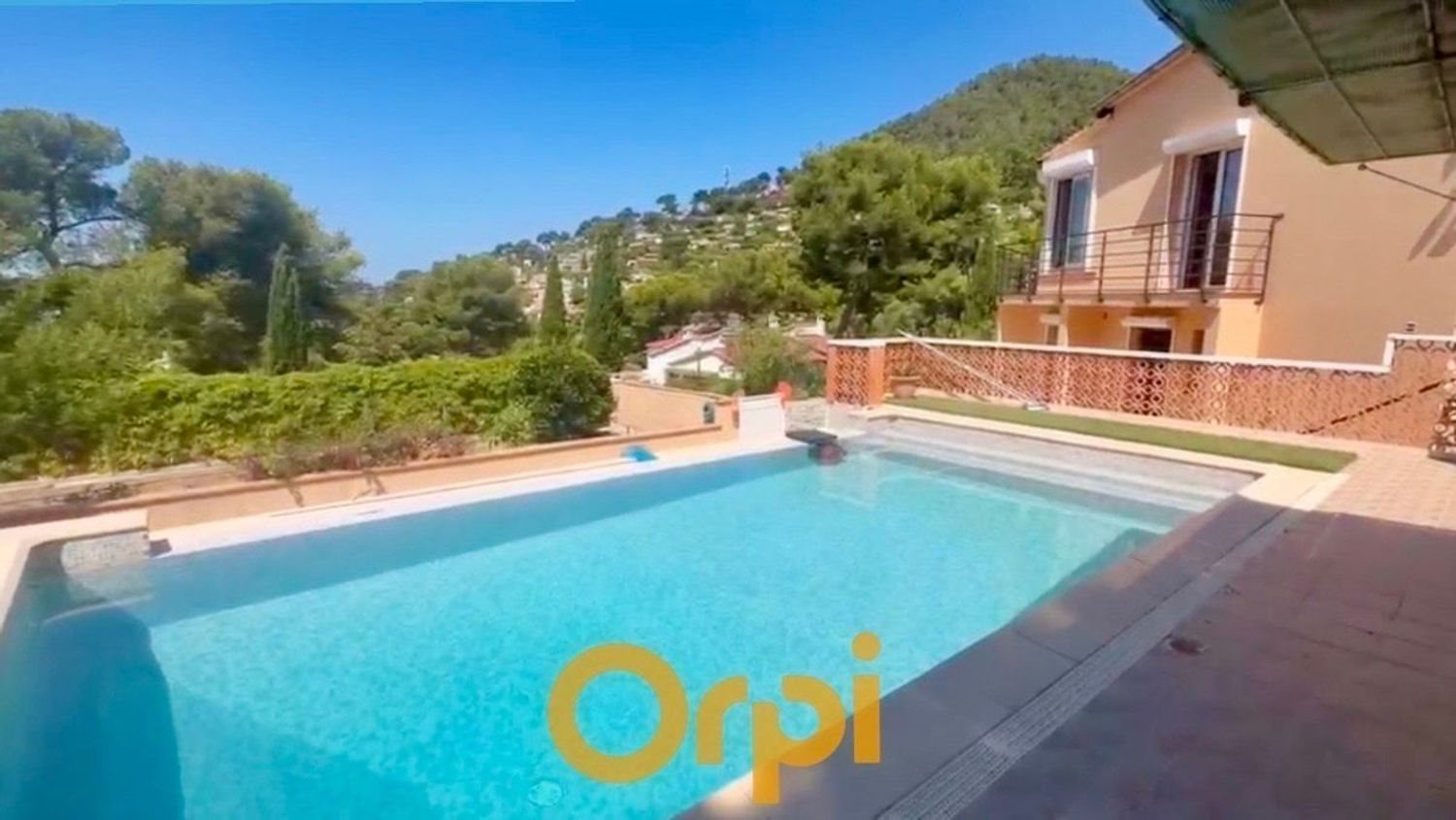 Maison à vendre, 196m², Carqueiranne