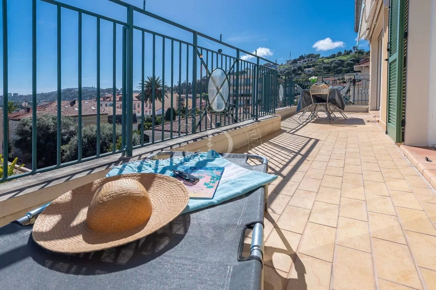 Appartement à louer, 97m², Beaulieu-sur-Mer