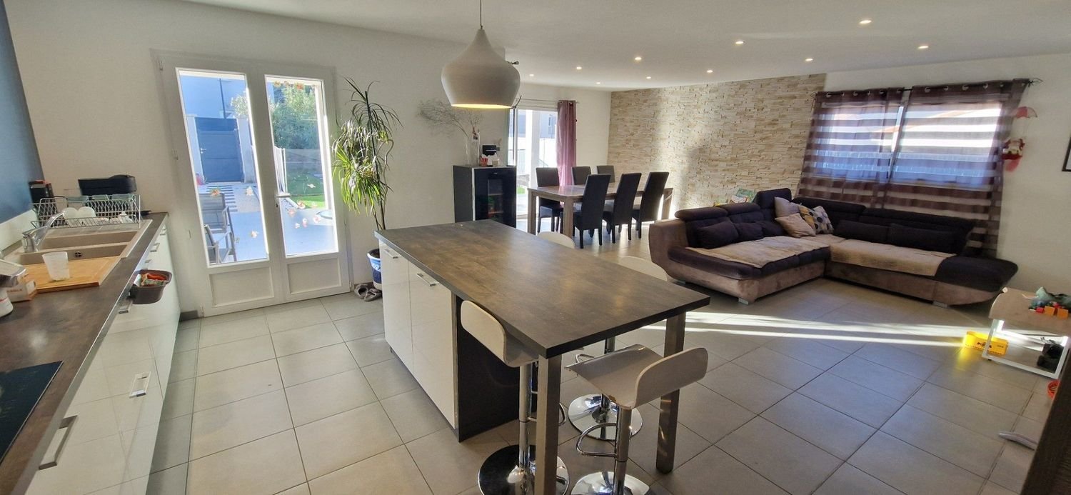 Maison à vendre, 114m², La Coucourde
