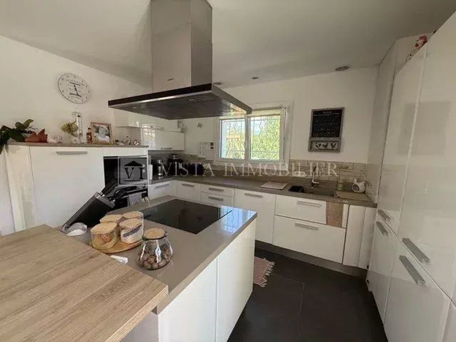 Maison à vendre, 101m², Mollégès