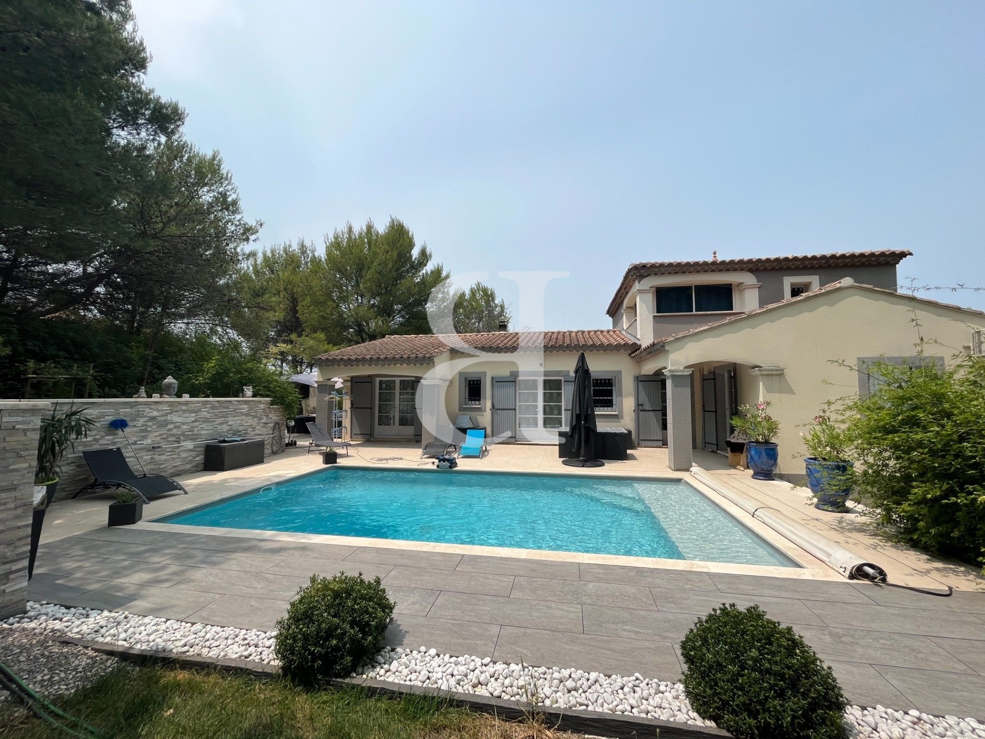 Maison à vendre, 200m², Pernes-les-Fontaines