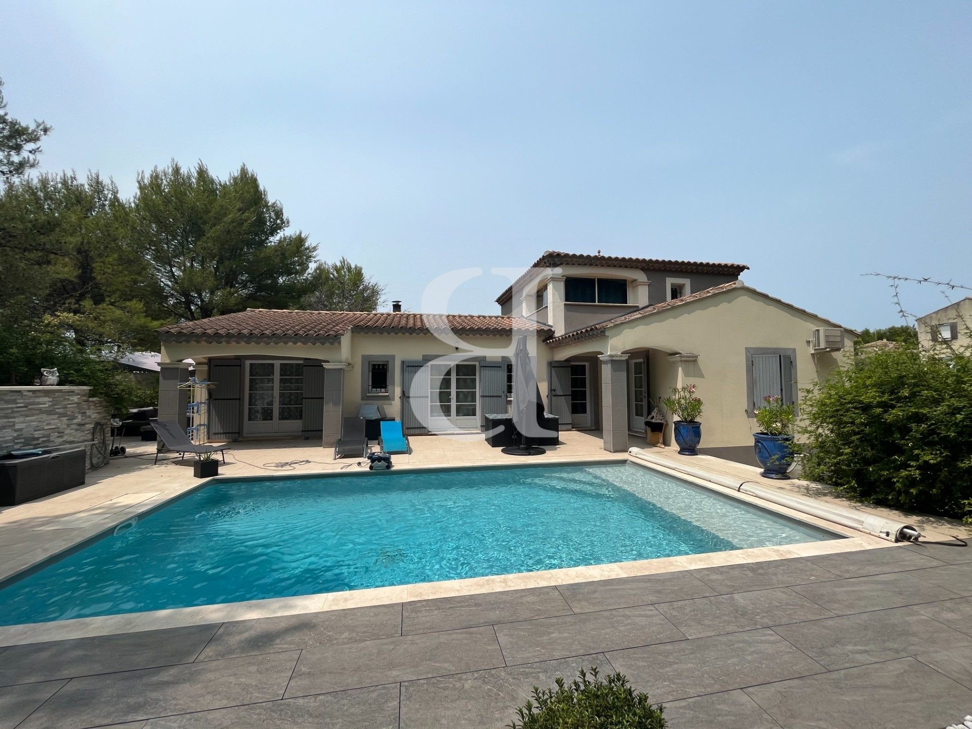 Maison à vendre, 200m², Pernes-les-Fontaines