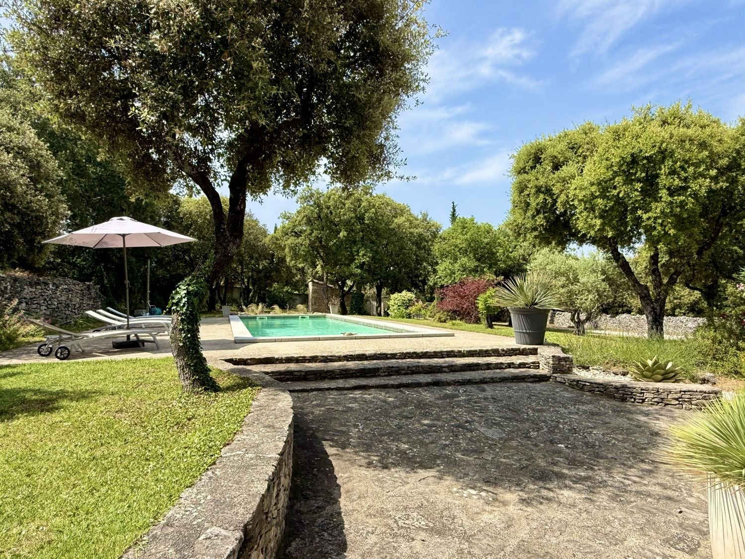 Maison à vendre, 205m², Venasque