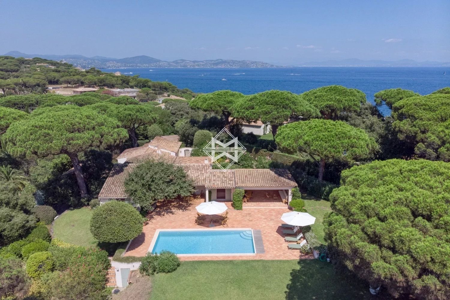 Maison à louer, 230m², Saint-Tropez