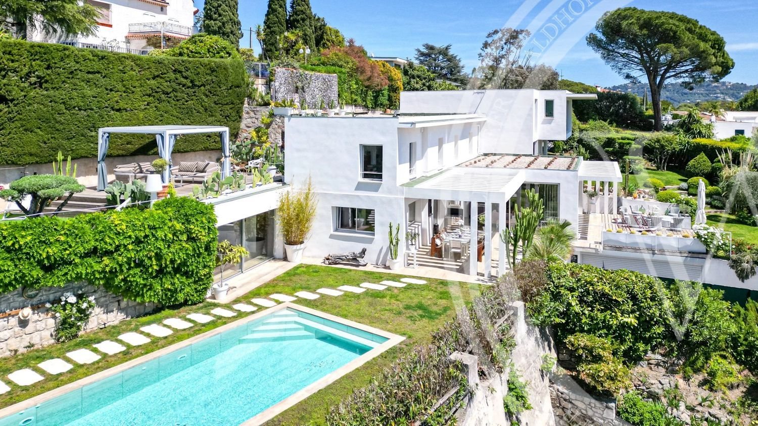 Maison à louer, 500m², Cannes