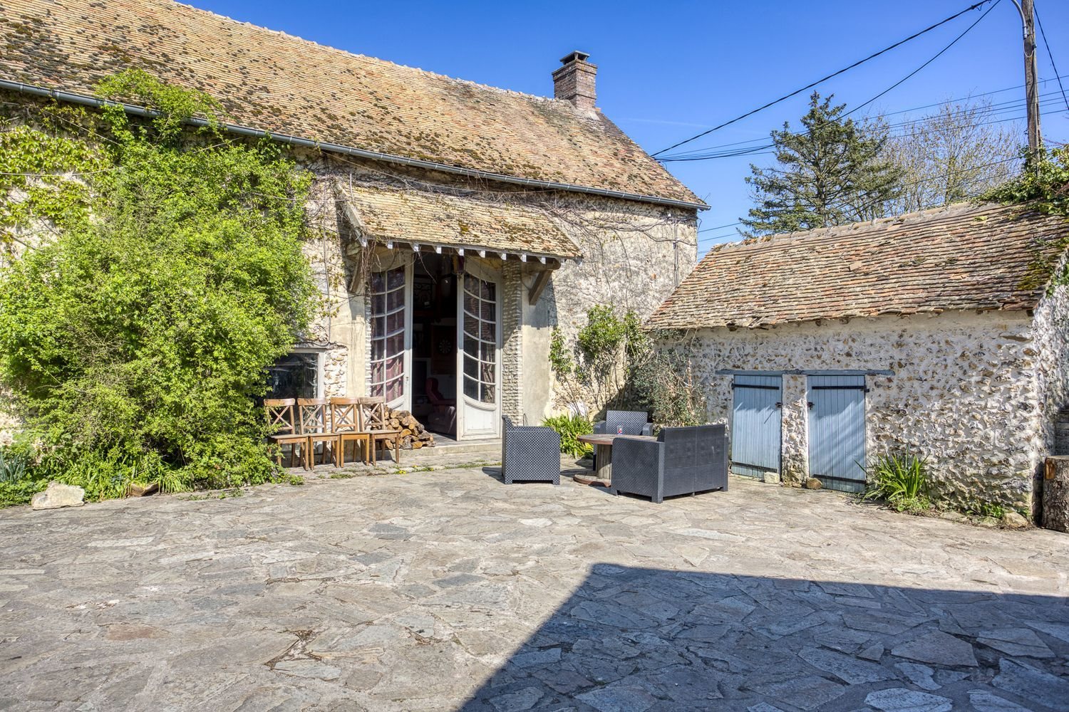 Maison à vendre, 97m², Bû