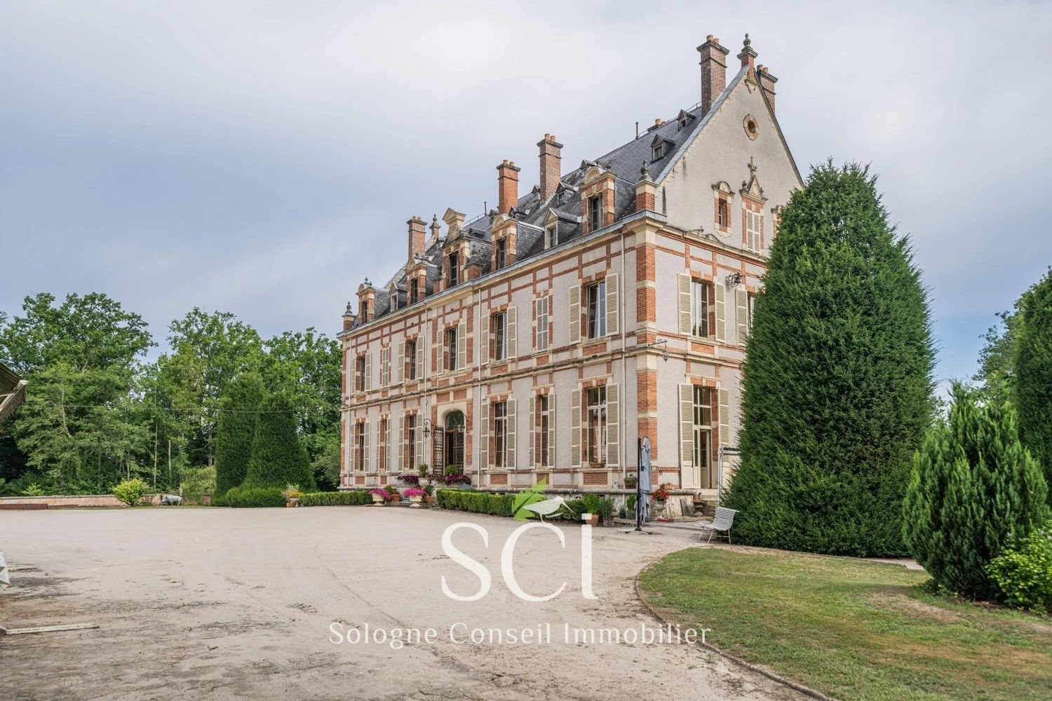 Maison à vendre, 500m², La Ferté-Saint-Aubin