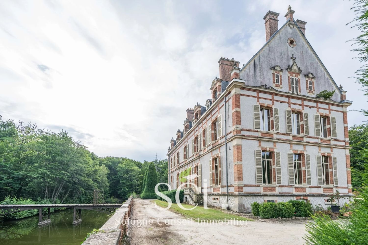 Maison à vendre, 500m², La Ferté-Saint-Aubin